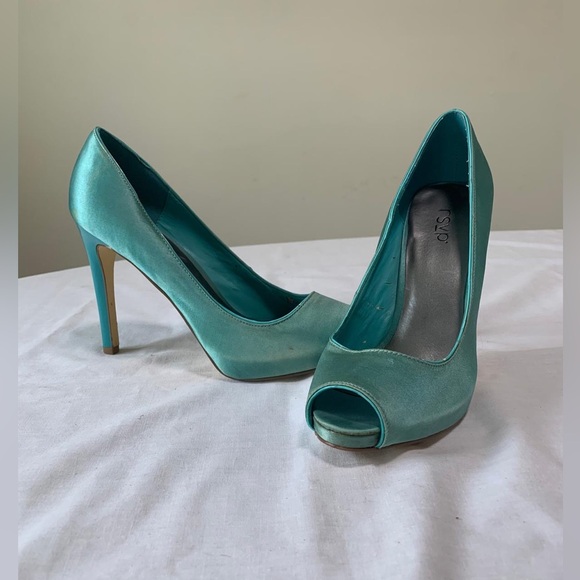 Elegant Teal Peep-Toe Heels - Picture 1 of 6